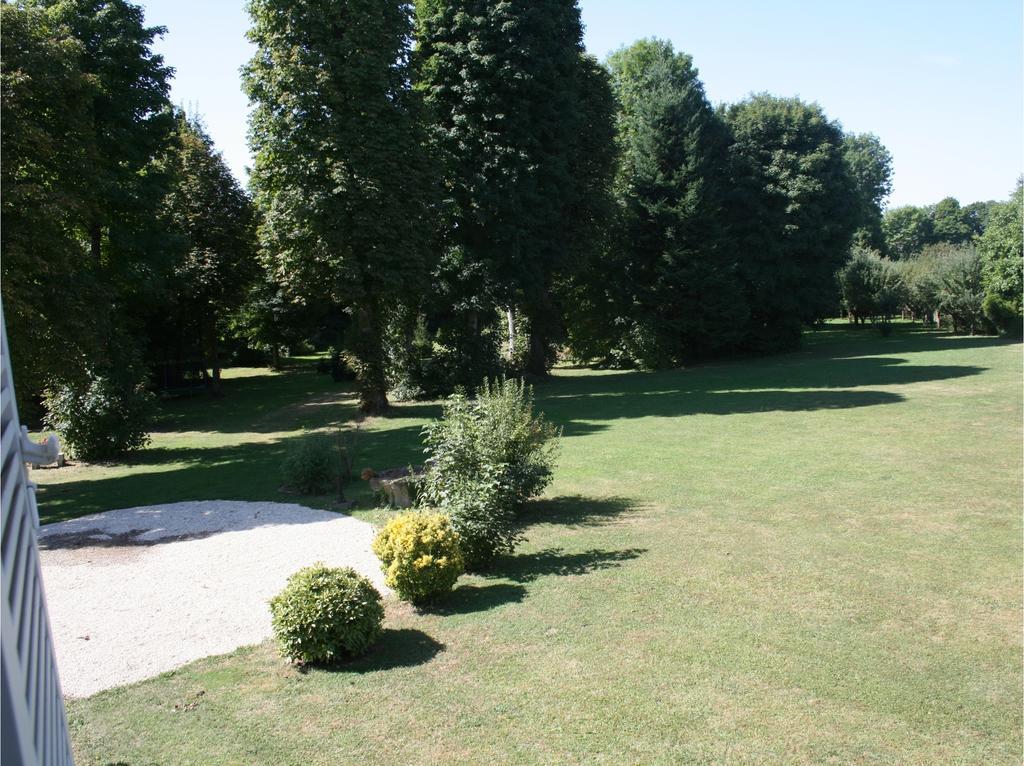 Chateau Du Clos Mortier Saint-Dizier Exterior foto