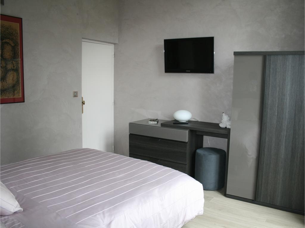 Chateau Du Clos Mortier Saint-Dizier Habitación foto